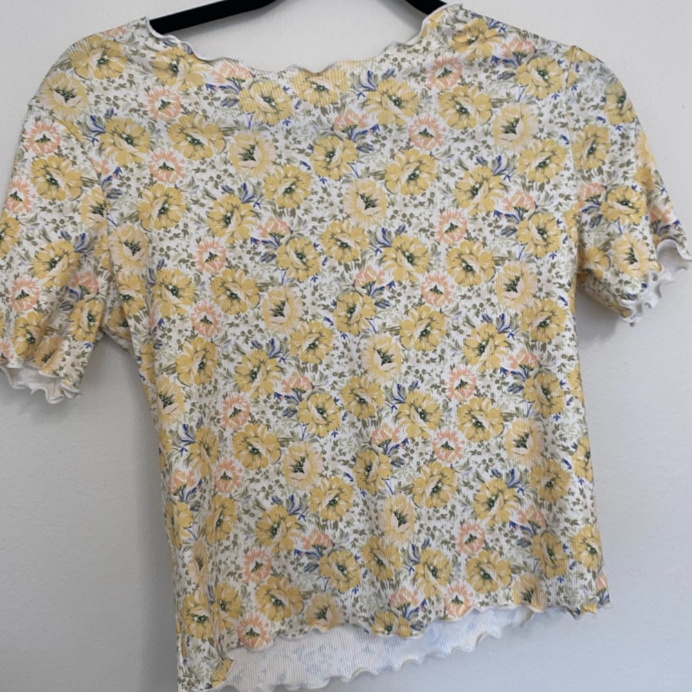 INTERMIX Keyhole Top NWOT (S)